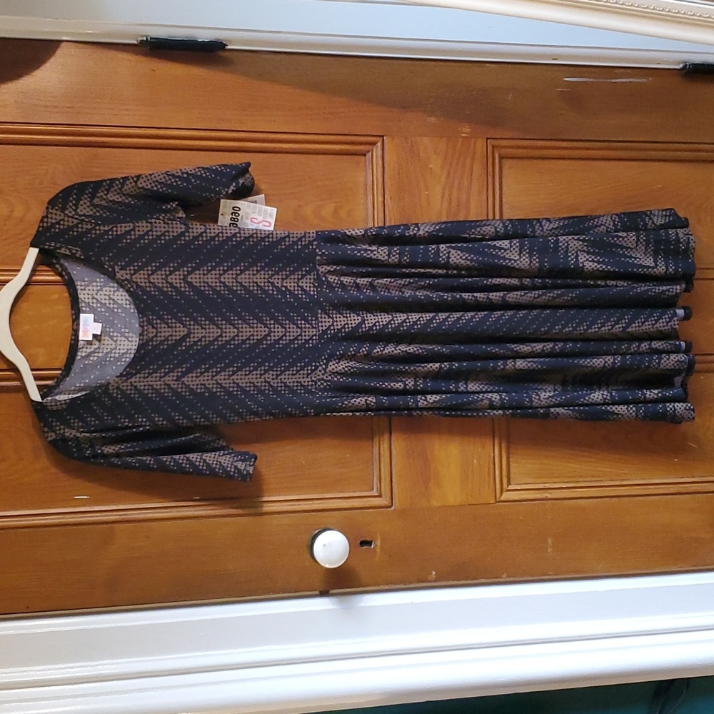 Lularoe Nicole dress slinky